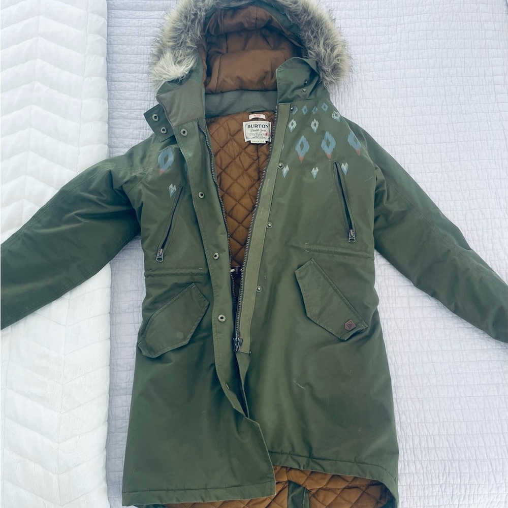 Burton Green Ski & Snow Jacket with Fur Hood
